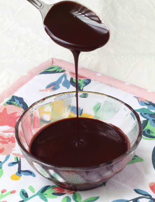 Chocolate syrup deals for cake