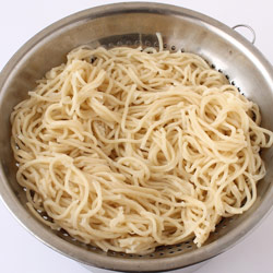 How to Boil Noodles