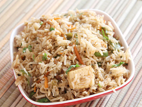Paneer Fried Rice - Step by Step Recipe - Chinese Style Fried Rice with  Paneer