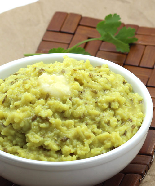 Kitchri – Yellow Lentil Rice (Gujarati Recipe)