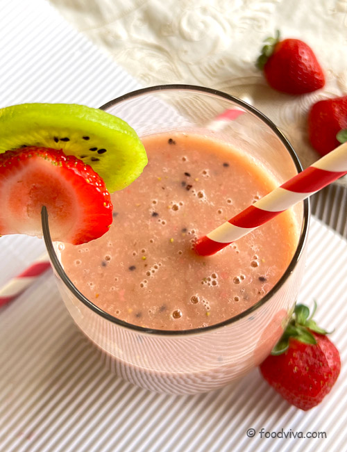 Strawberry Kiwi Smoothie Recipe - with Banana - Vegan Smoothie